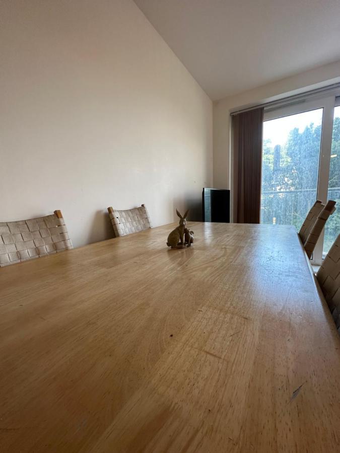 Appartamento New Build 2 Bedroom With 2 Bath In Londra