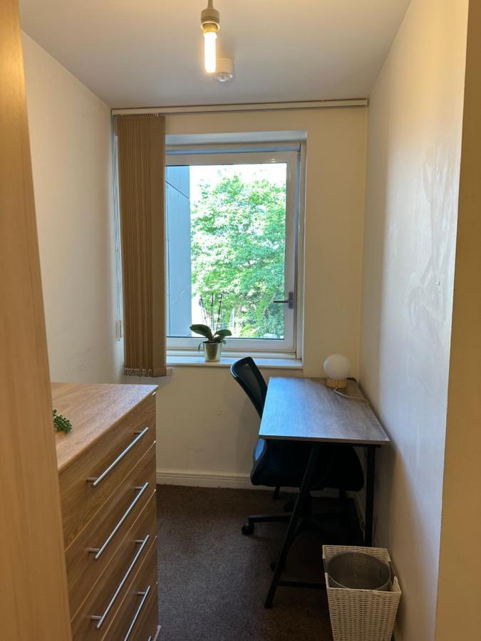 Appartamento New Build 2 Bedroom With 2 Bath In Londra